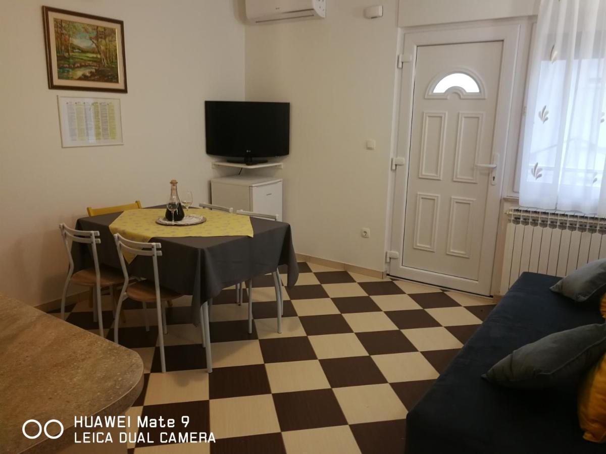 Angelina Apartman Kastela Dış mekan fotoğraf